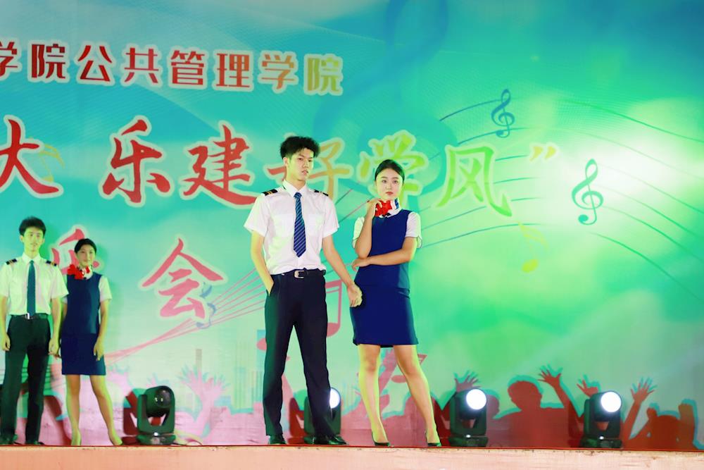 d9eeb3f8141e4766b393d2363e581a48.jpg