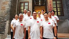 传承红色基因　 汲取奋进力量