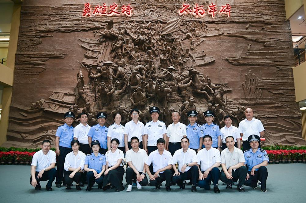 46724882732d4463ae1b6a19bdbb0079.jpg 46724882732d4463ae1b6a19bdbb0079.jpg