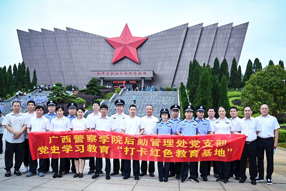 c5450c037ce142d58f202c83b841540a.jpg c5450c037ce142d58f202c83b841540a.jpg