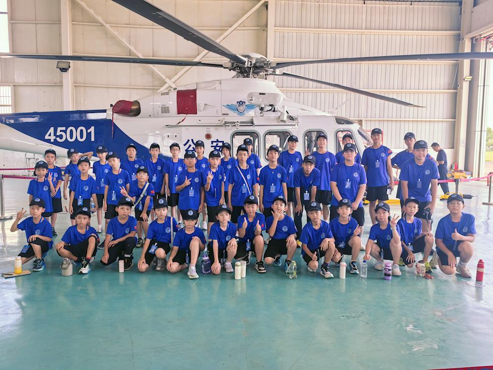 7d8c70436d594500b712f6f852f93155.jpg 7d8c70436d594500b712f6f852f93155.jpg