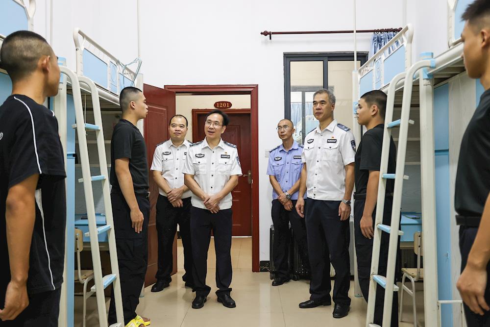 67d38684c0f34d57a4518bbc13e84c91.jpg 67d38684c0f34d57a4518bbc13e84c91.jpg