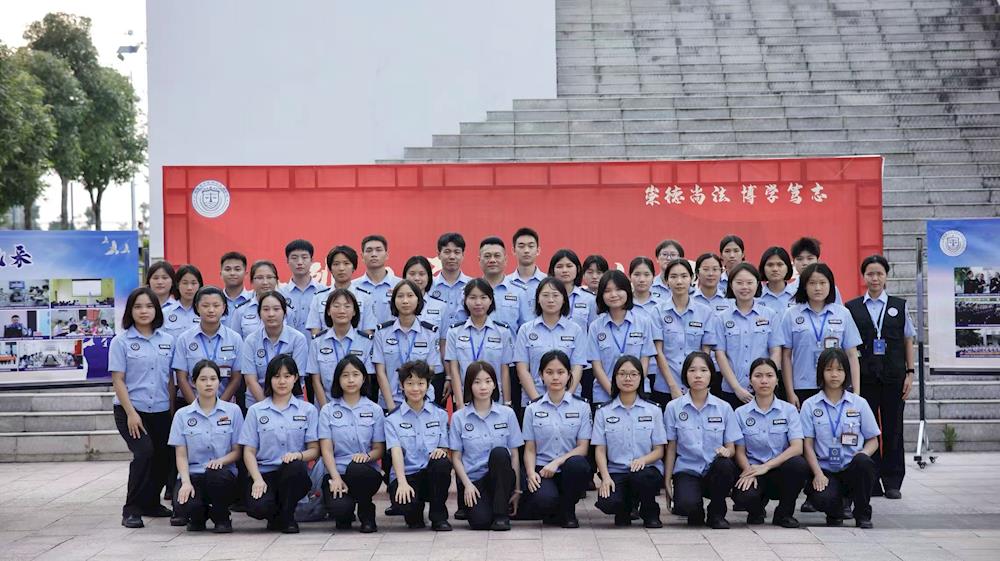 40c9f957a00a4303b07a178a75e77e94.jpg 40c9f957a00a4303b07a178a75e77e94.jpg