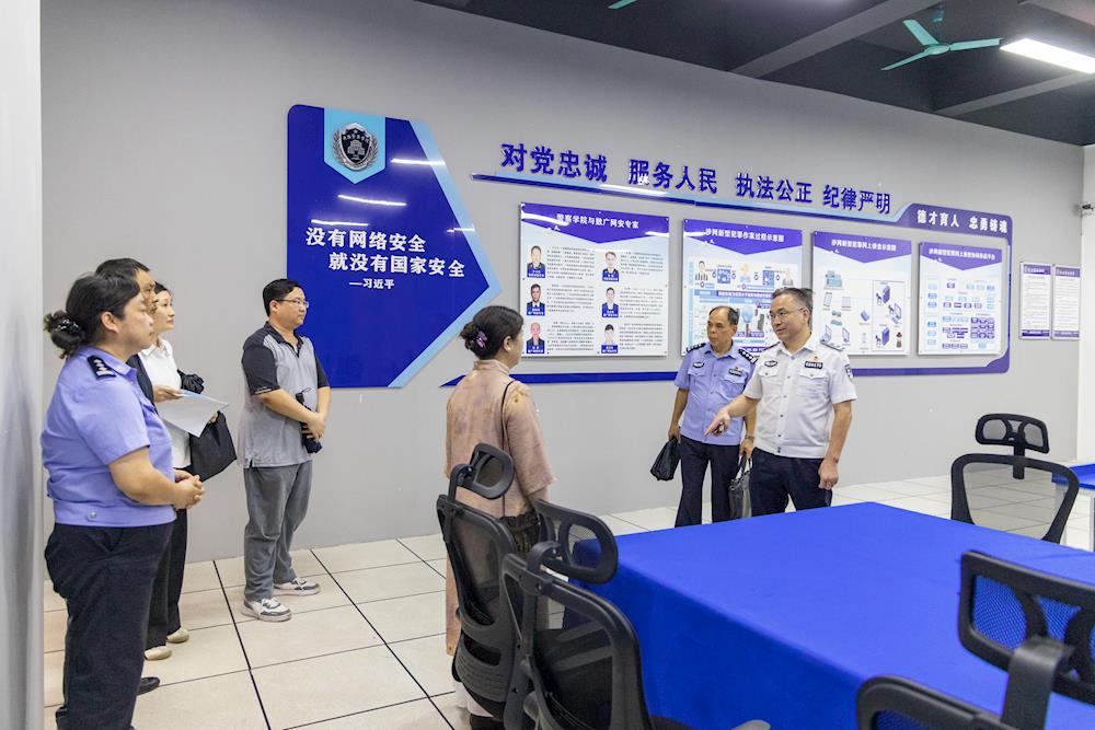 d66d9c73e87f4a9f8921e601809d56bf.jpg d66d9c73e87f4a9f8921e601809d56bf.jpg