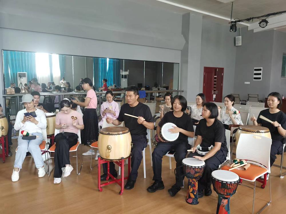 9779aaf9413c4e3a9b863dcb5ca6a9ff.jpg 9779aaf9413c4e3a9b863dcb5ca6a9ff.jpg