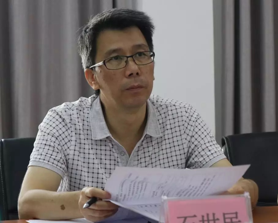 a69ff51eea674046a24e562d474d0dbe.jpg