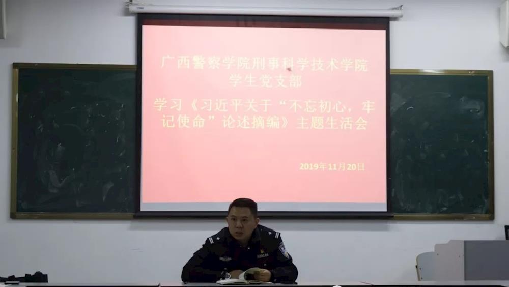 ac0d125a05694583a051bddbedb8324f.jpg