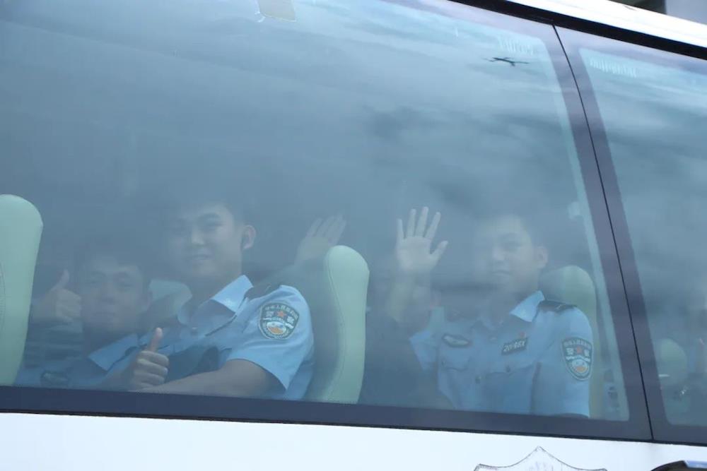 8875b7b7af70413a9b50c416644f7152.jpg 8875b7b7af70413a9b50c416644f7152.jpg