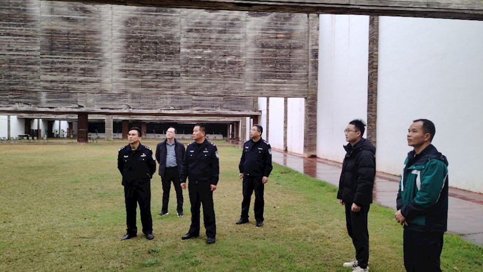 学校组织开展2026年春节前安全检查