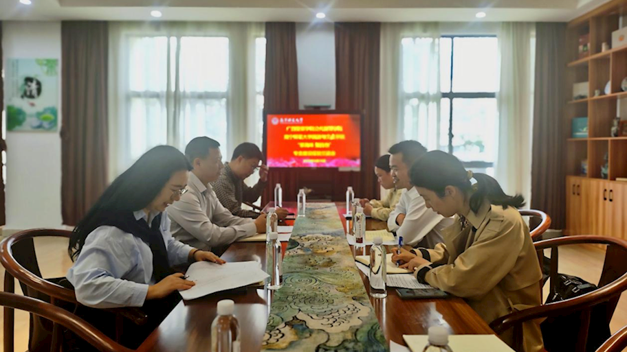 公共管理学院赴南宁师范大学文化与旅游学院开展调研交流　 