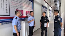百色市公安局领导看望2024年全区公安机关新录用非公安专业毕业人员入警训练班学员（广西警察学院培训点）