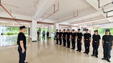 2024年全区公安机关新录用非公安专业毕业人员入警训练班（广西警察学院培训点）学员开展队列训练