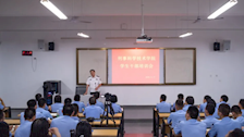 我院召开学生干部培训会