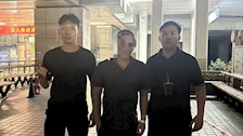 实习警校生初露锋芒，线索追踪助力擒获嫌疑人